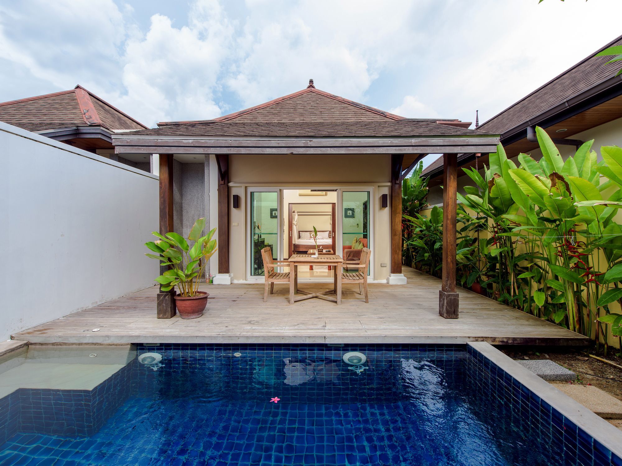 Tiara * Phuket